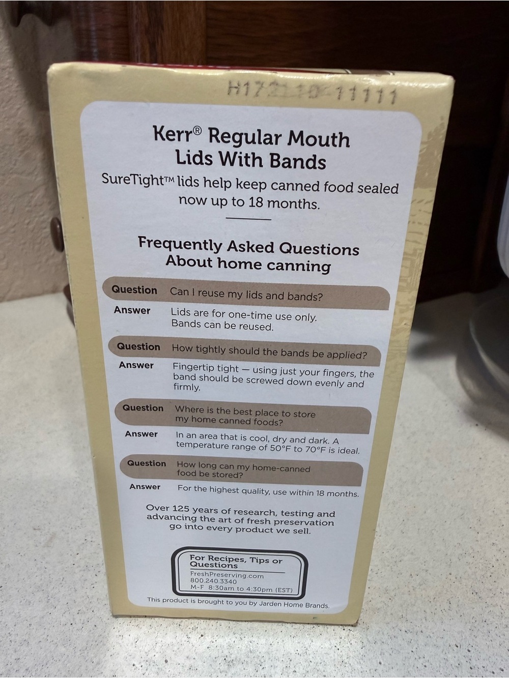 Kerr SureTight Mason Jar Lids with Bands - Picture 6 of 6
